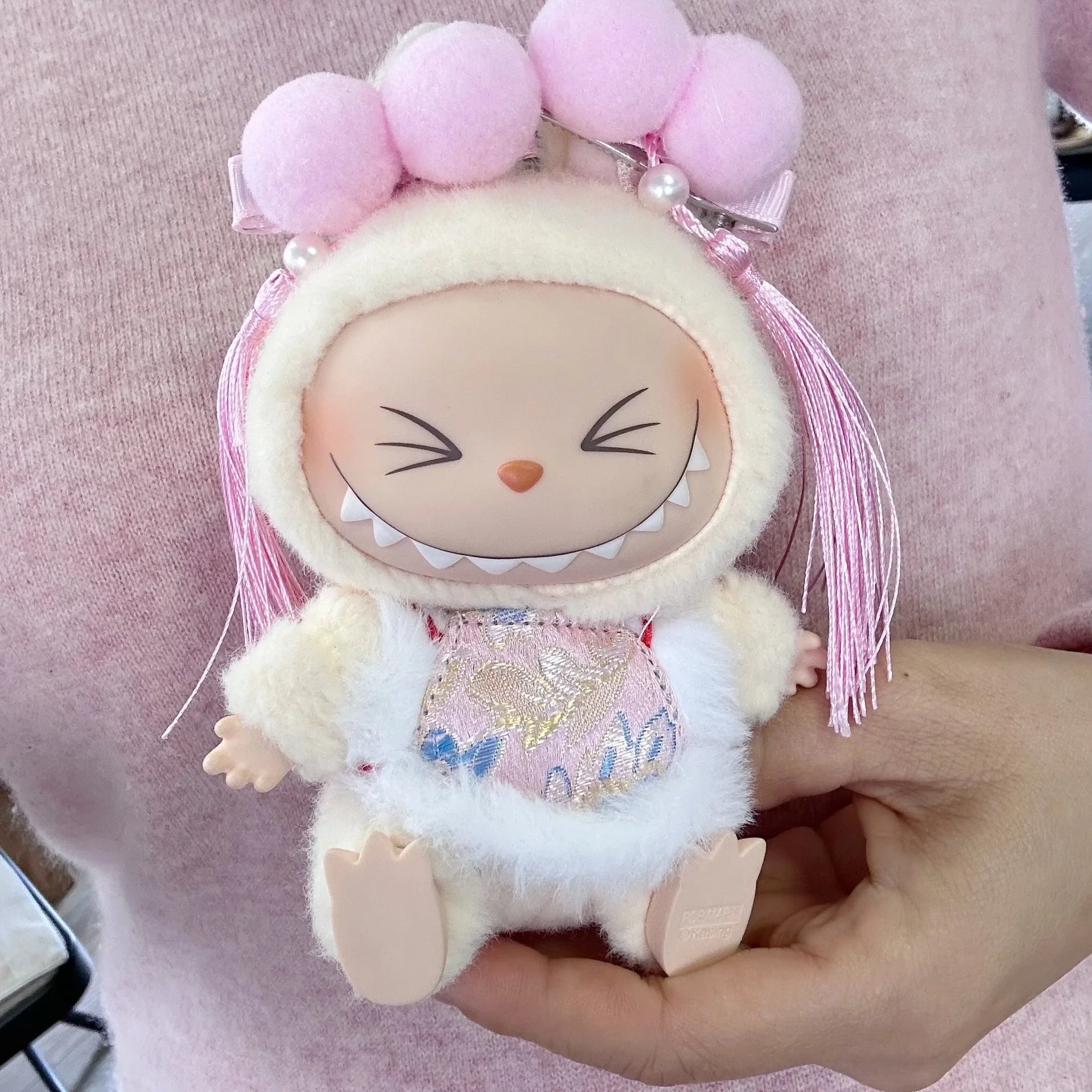 17cm Labubu I II Cute Plush Doll'S Clothes Idol Dolls Sitting Party Christmas Clothing Sweater Accessories For Korea Kpop Exo